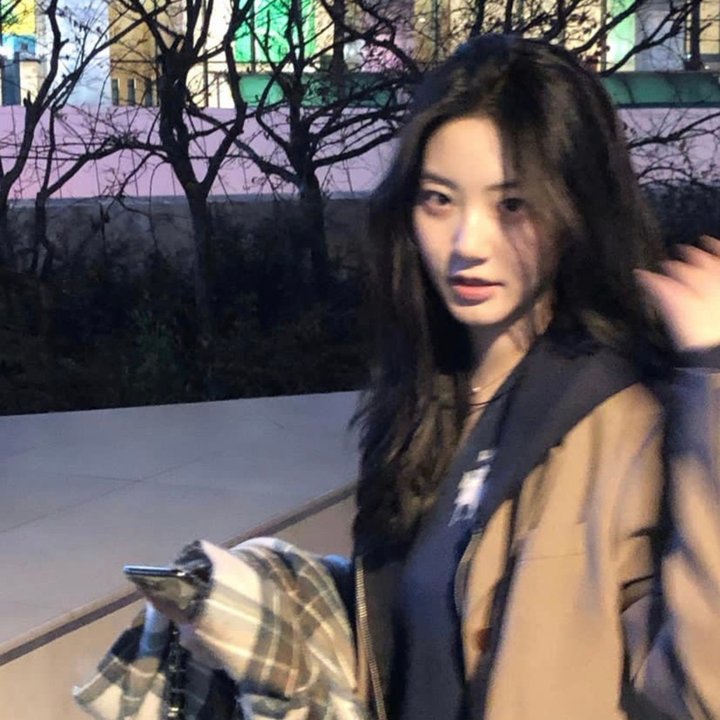深渊幽灵在线观看封面
